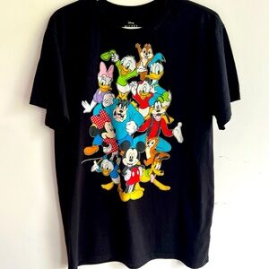 Disney Black T-Shirt short sleeve, Disney’s character animation Unisex